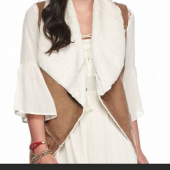 Faux Suede Vest‎ Cream Sherpa Lined Open Front Sleeveless Layering Boho Chic - Picture 1 of 12